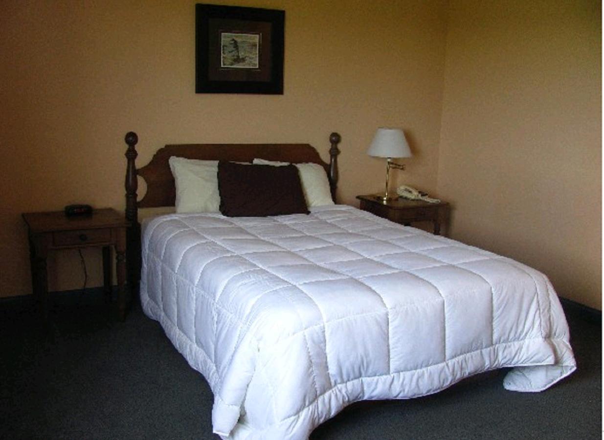 Stanley Bridge Country Resort And Conference Centre Екстериор снимка